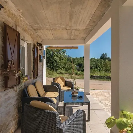 Holiday home Lovely In Labin With Wifi